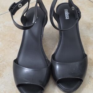 Melissa Women's Elegant Black Sandals